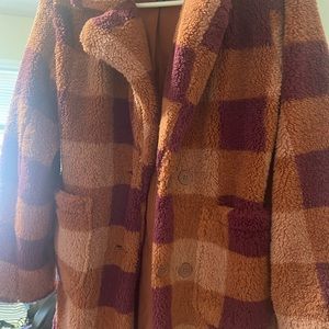 Fleece coat amazing color brand new